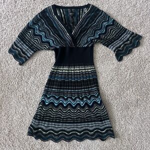 Laundry By Shelli Segal Black and Blue Wave Pattern Midi Dress